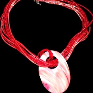 Beautiful vintage bright pink beaded statement necklace